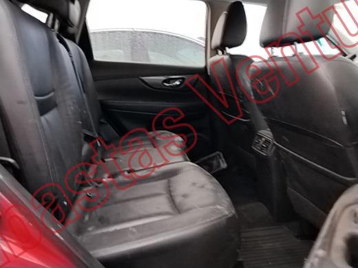 NISSAN X-TRAIL 2017, foto 13 de 19