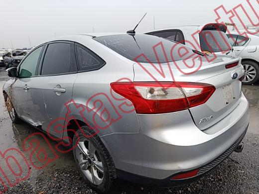 FORD FOCUS 2013, foto 7 de 19