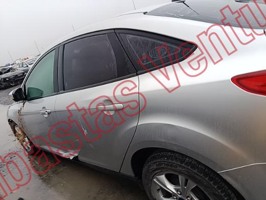 FORD FOCUS 2013, foto 8 de 19