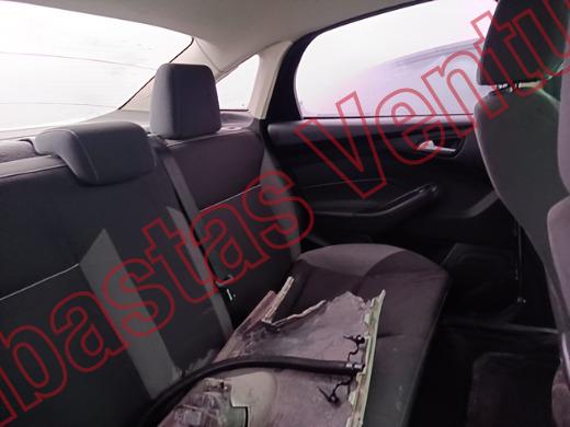 FORD FOCUS 2013, foto 13 de 19