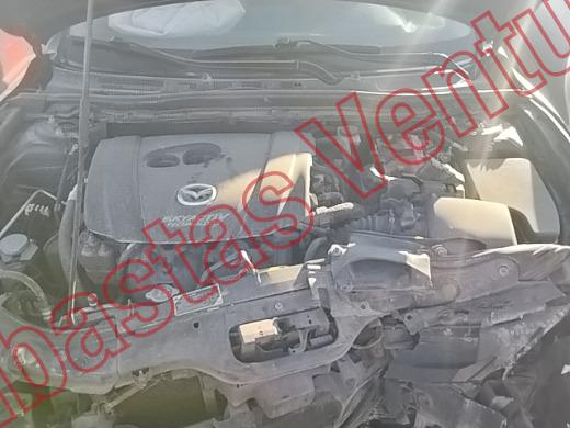 MAZDA MAZDA 3 2015, foto 10 de 19