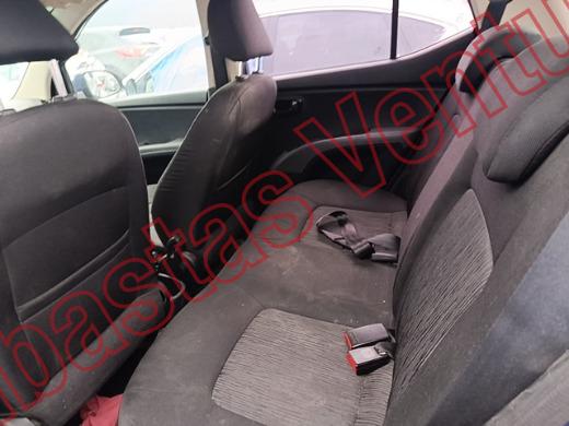 DODGE I10 2013, foto 16 de 19