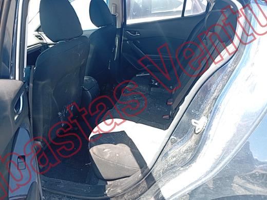 MAZDA MAZDA 3 2018, foto 16 de 19
