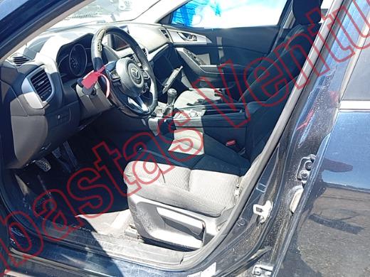 MAZDA MAZDA 3 2018, foto 17 de 19