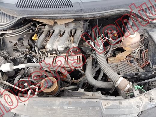 RENAULT SCENIC 2004, foto 10 de 19