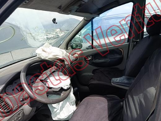 RENAULT SCENIC 2004, foto 17 de 19