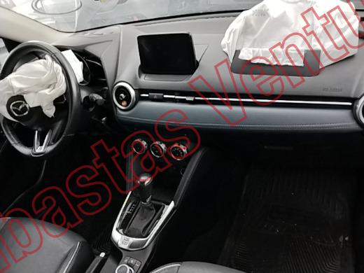 MAZDA MAZDA 2 2020, foto 14 de 19
