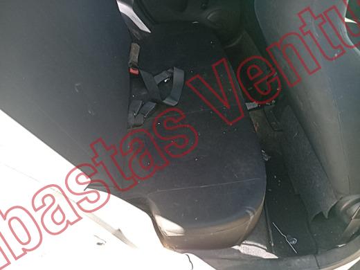 NISSAN MARCH 2017, foto 13 de 19
