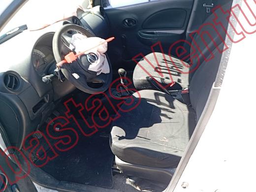 NISSAN MARCH 2017, foto 17 de 19