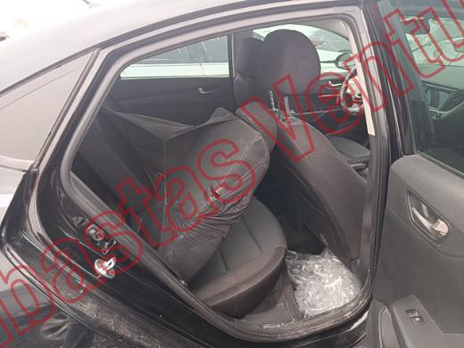 HYUNDAI ACCENT 2022, foto 13 de 19