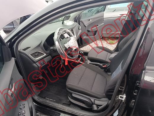 HYUNDAI ACCENT 2022, foto 17 de 19