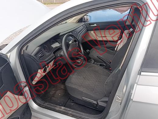 VOLKSWAGEN VIRTUS 2024, foto 17 de 19