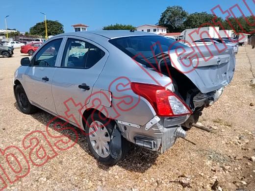 NISSAN VERSA 2019, foto 7 de 19