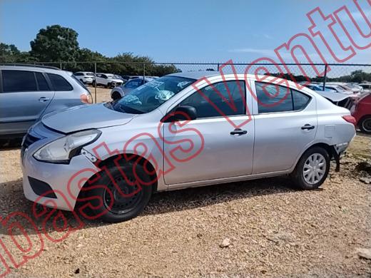 NISSAN VERSA 2019, foto 8 de 19