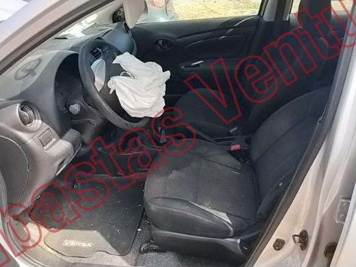 NISSAN VERSA 2019, foto 17 de 19