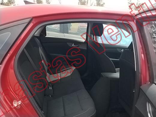KIA NEW FORTE 2020, foto 13 de 19