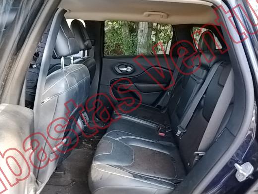 JEEP GRAND CHEROKEE 2015, foto 16 de 19