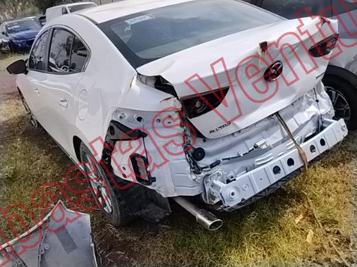 MAZDA MAZDA 3 2023, foto 7 de 19