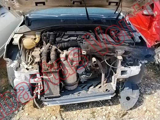 PEUGEOT 301 2018, foto 10 de 19
