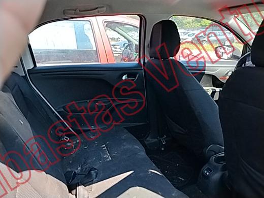 PEUGEOT 301 2018, foto 13 de 19