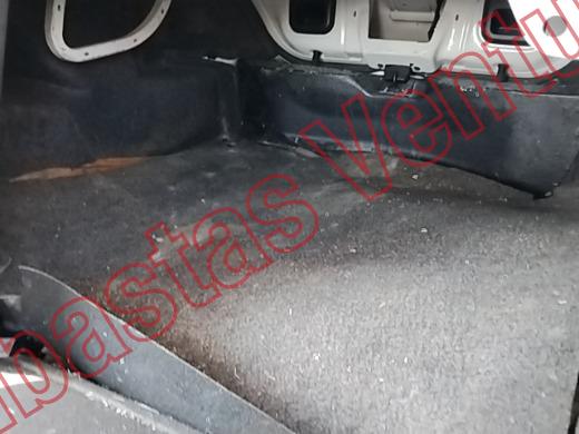 PEUGEOT 301 2018, foto 15 de 19