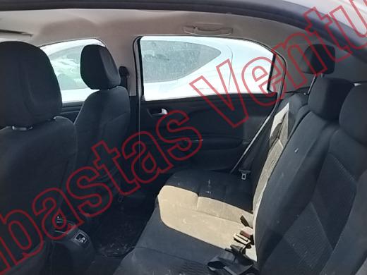 PEUGEOT 301 2018, foto 16 de 19