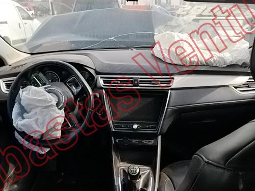 MG MG5 2022, foto 14 de 19