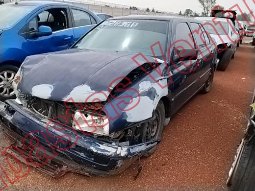 VOLKSWAGEN JETTA 1998, foto 1 de 19