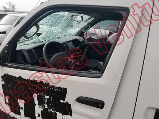 TOYOTA HIACE 2017, foto 17 de 19