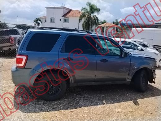 FORD ESCAPE 2012, foto 4 de 19