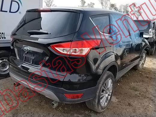 FORD ESCAPE 2016, foto 5 de 19