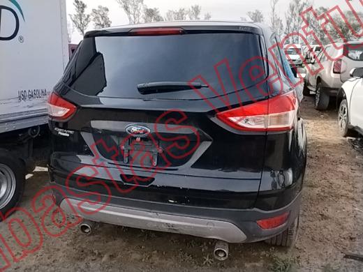 FORD ESCAPE 2016, foto 6 de 19