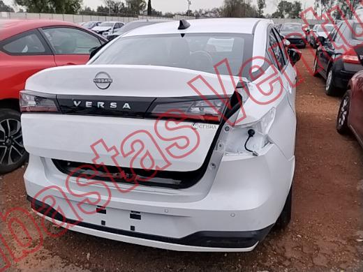 NISSAN VERSA 2026, foto 6 de 19