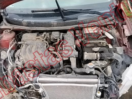 NISSAN VERSA 2017, foto 10 de 19