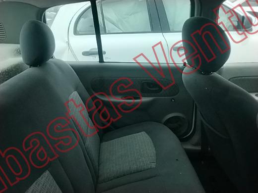 NISSAN PLATINA 2005, foto 13 de 19