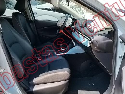 MAZDA MAZDA 2 2024, foto 12 de 19