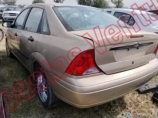 FORD FOCUS 2002, foto 7 de 19