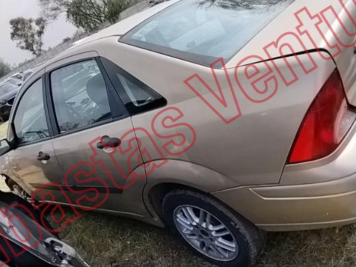 FORD FOCUS 2002, foto 8 de 19