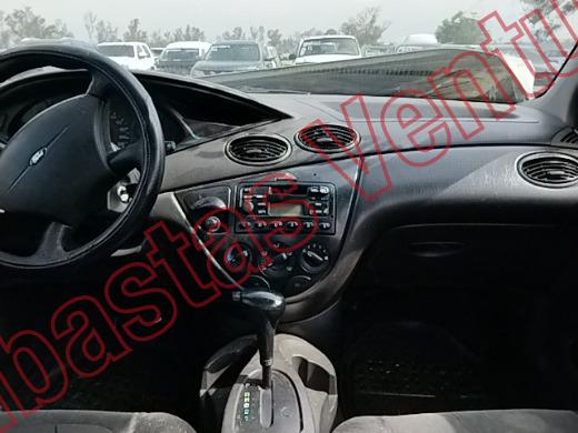 FORD FOCUS 2002, foto 14 de 19