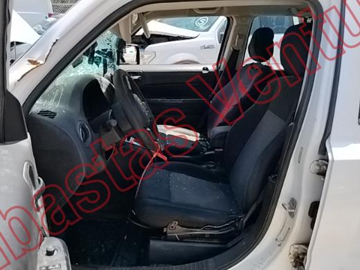 JEEP PATRIOT 2014, foto 17 de 19