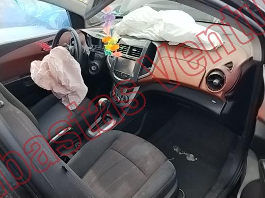 CHEVROLET SONIC 2016, foto 12 de 19