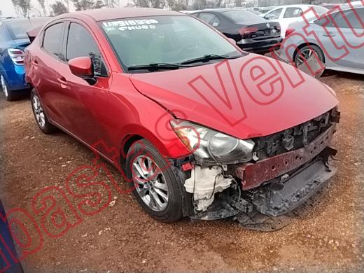 MAZDA MAZDA 2 2019, foto 4 de 19