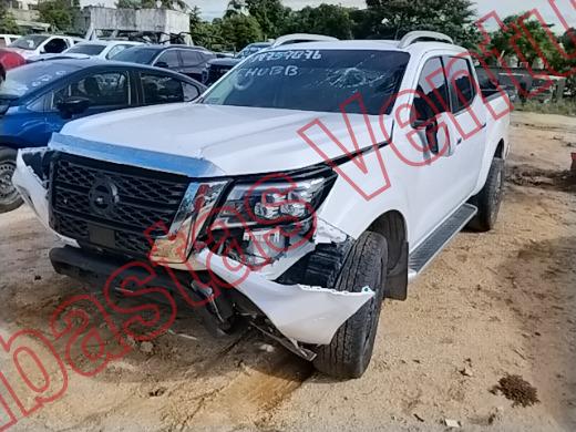 NISSAN FRONTIER  2025, foto 1 de 19