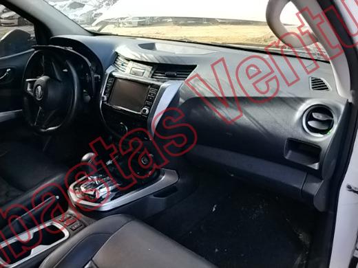 NISSAN FRONTIER  2025, foto 14 de 19