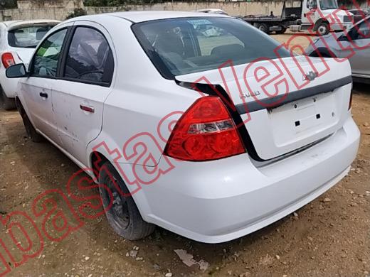 CHEVROLET AVEO 2016, foto 7 de 19