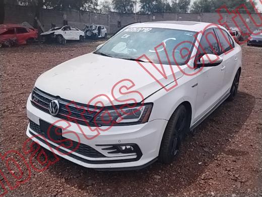 VOLKSWAGEN JETTA 2016, foto 1 de 19