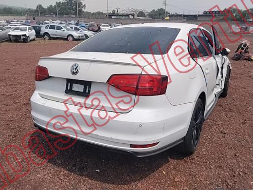 VOLKSWAGEN JETTA 2016, foto 5 de 19