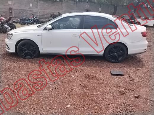 VOLKSWAGEN JETTA 2016, foto 8 de 19