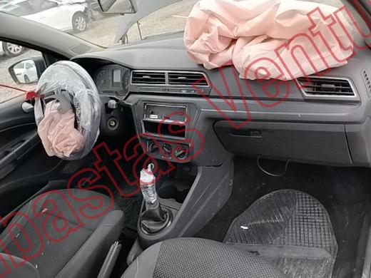 VOLKSWAGEN SAVEIRO 2018, foto 14 de 19