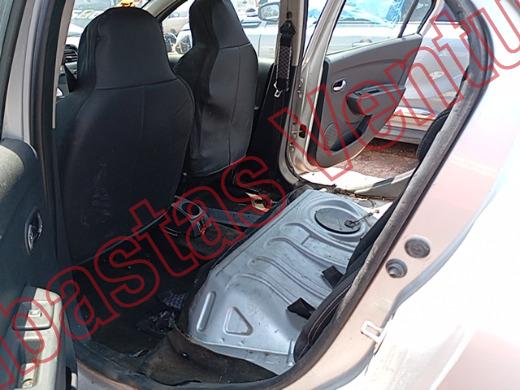 RENAULT LOGAN  2019, foto 16 de 19